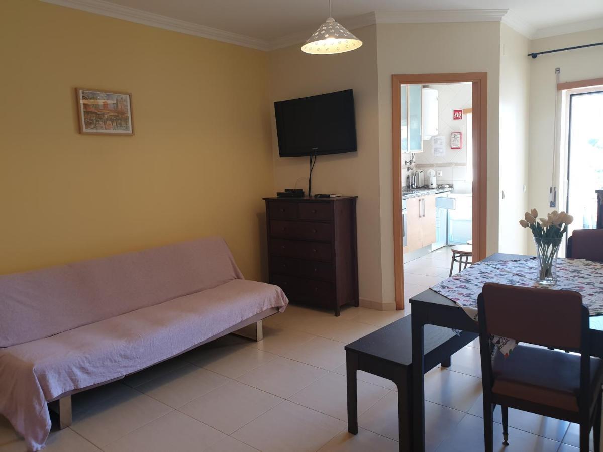Albufeira Falesia Beach Apartment ภายนอก รูปภาพ